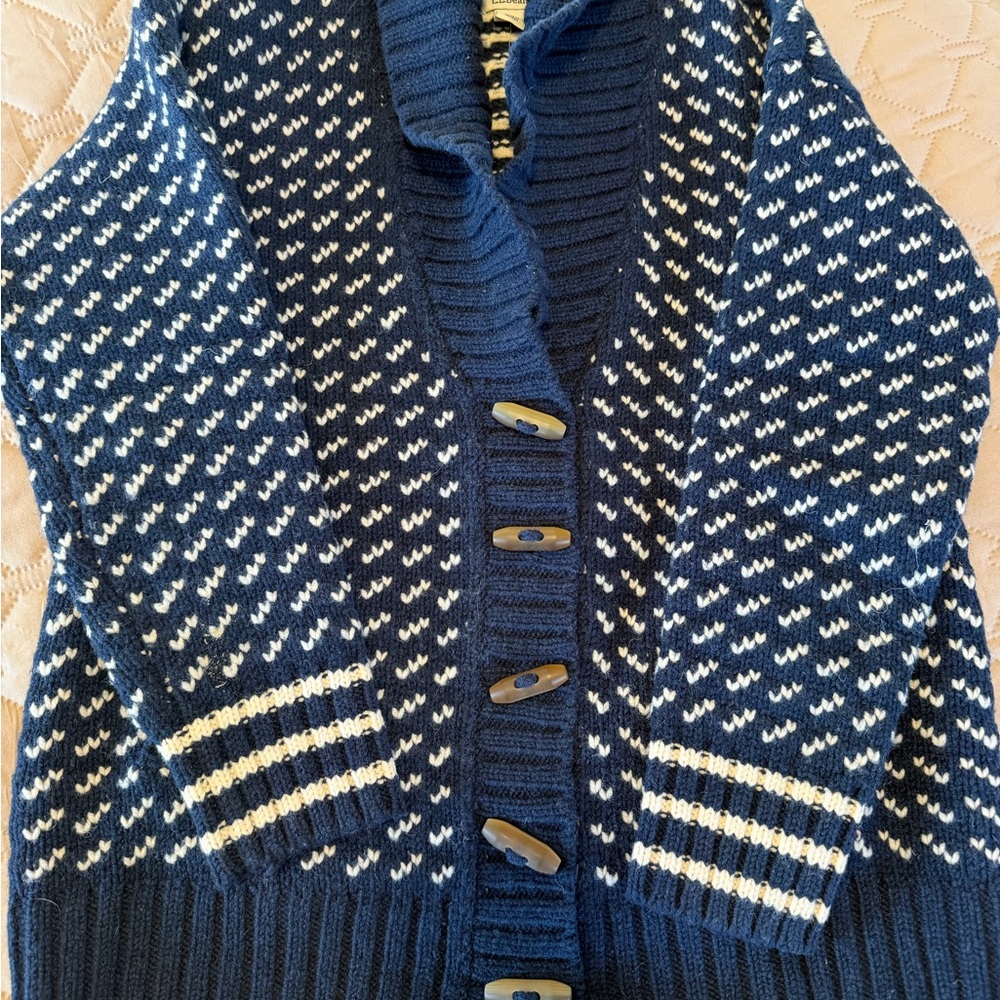 L.L. Bean Navy and Cream wool shawl collar Sweater